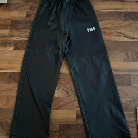 Helly Hansen regnbukse str 128