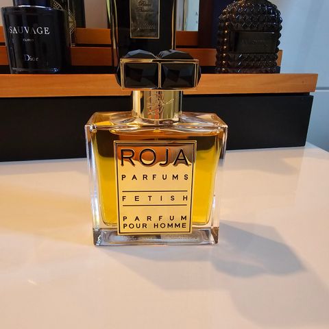 Roja - Fetish Parfum Pour Homme selges.