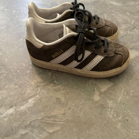 Superfine originale Adidas str 23,5