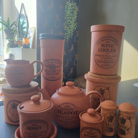 Henry Watson Pottery