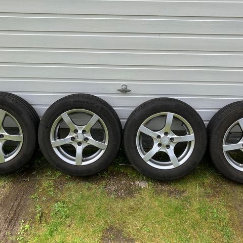 Continental Sommerdekk på Alufelger 195/60 R15