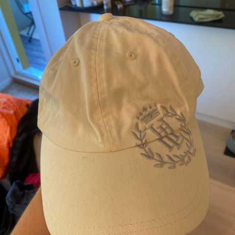 Henri Lloyd caps