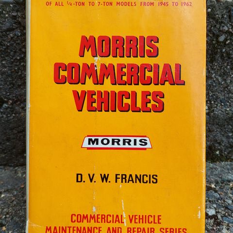 Bok selges: Morris Commercial Vehicles 1945-62