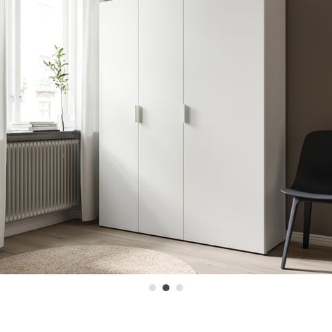 2stk skapdører 180x40 fra Ikea