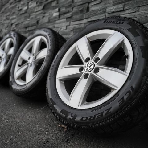 VW | R17 | 5x112 | Vinterhjul | Original