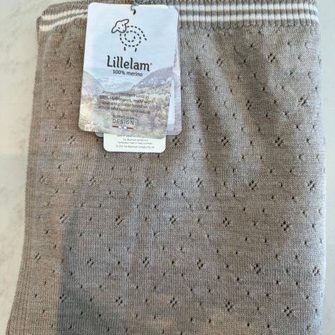 Ubrukt Lille Lam tynn classic pledd i beige