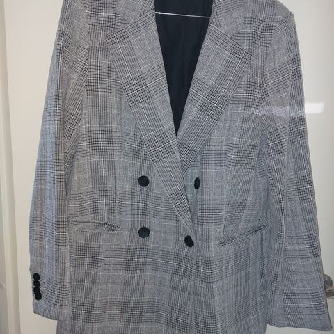 Blazer fra H&M str S-M