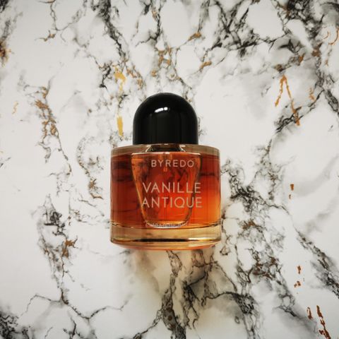 BYREDO - Vanille Antique Perfume Extract dekanter