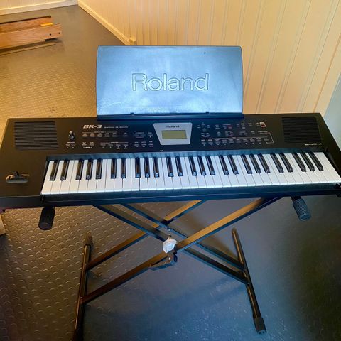 Roland BK-3 keyboard