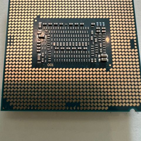 Intel core i7-8700