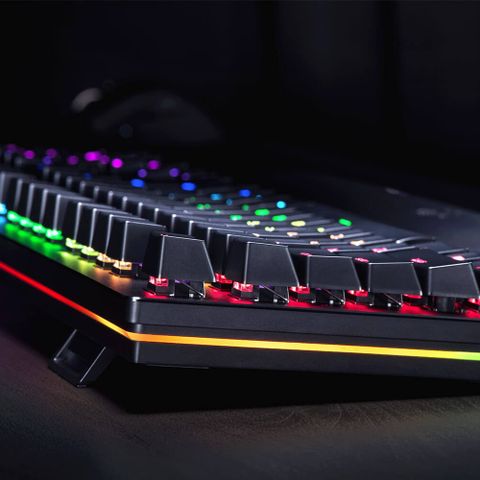 Razer Huntsman Elite | Opto-Mekanisk Gaming Tastatur