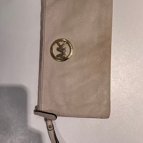 Michael Kors veske/lomme/pouch i skinn