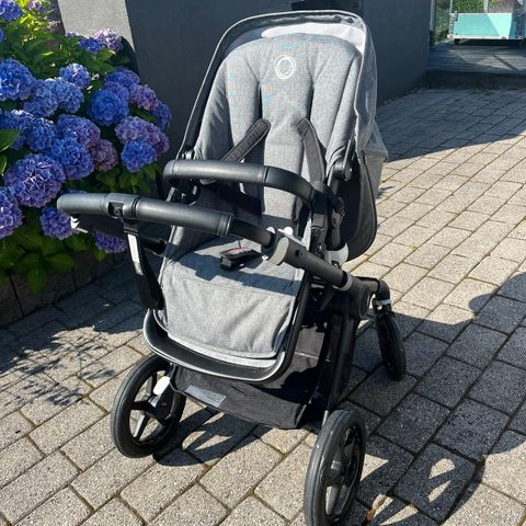 Bugaboo Fox 2 Komplett Barnevogn Grå melange