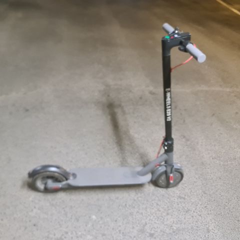 El-sparkesykkel E-wheels E2S V2