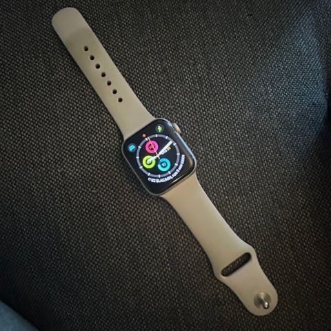 Apple Watch SE 2nd Gen 40 mm