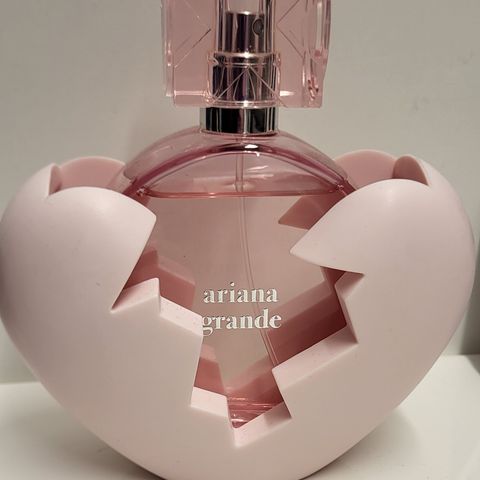 Ariana Grande parfyme