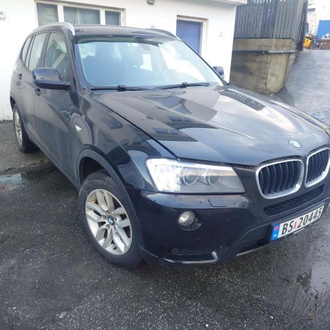 Bmw X3 xDrive 20d (F25) -11 selgast i delar