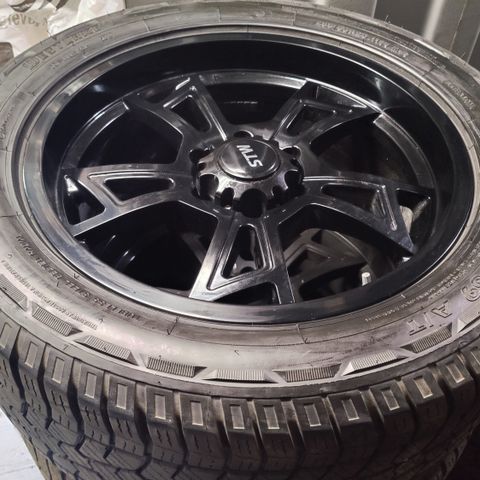 4stk 285/50R20 sommerdekk med 9" x 20" Alufelger til Toyota Landcruiser