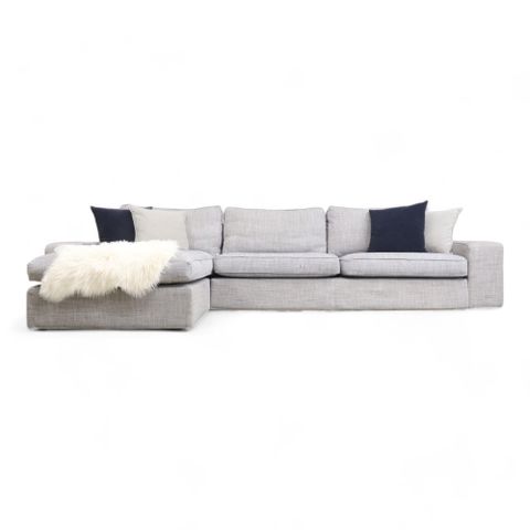 Fri Frakt | Nyrenset | Lys grå IKEA Kivik 4-seter sofa med sjeselong