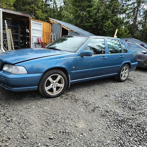 Volvo 1997 S70 2.0 turbo selges i deler