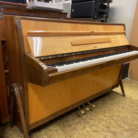 Brukt Sauter - art deco - piano i lønn og nøtt