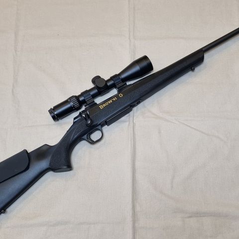 Browning A-Bolt III Kal. 308 Win m/3-9x40 kikkertsikte gjenget for demper.