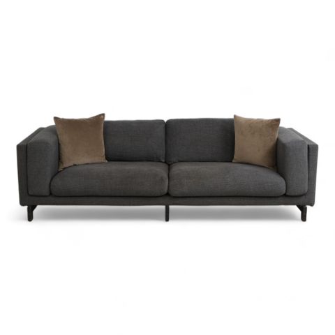 Fri Frakt | Nyrenset | Mørk grå IKEA Nockeby 3-seter sofa