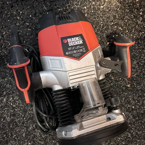 Black & Decker Håndoverfres