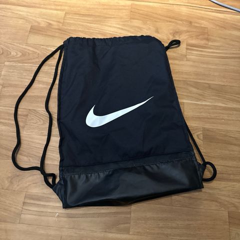 Svart gymbag Nike