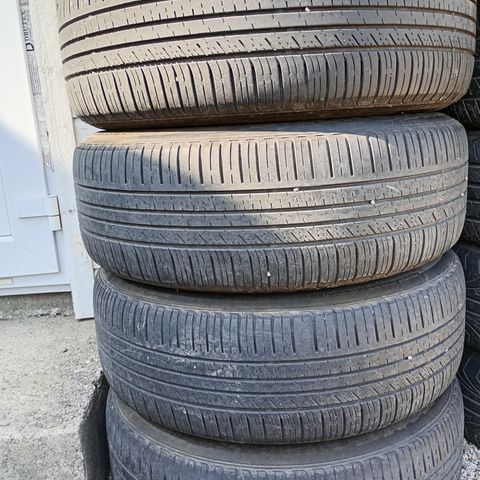 225/65R17