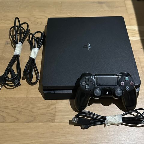 Playstation 4 slím i (god stand!)