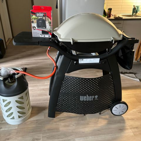 Gassgrill  modell Weber Q3000 titanium