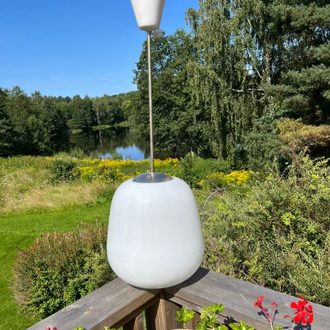 Stor Vintage pendellampe / taklampe / lampe med kuppel i glass