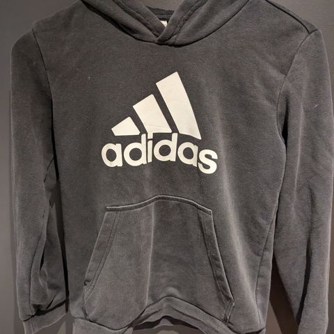 Adidas svart hettegenser strl. 11-12 år