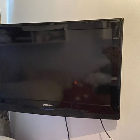 Samsung TV 35’