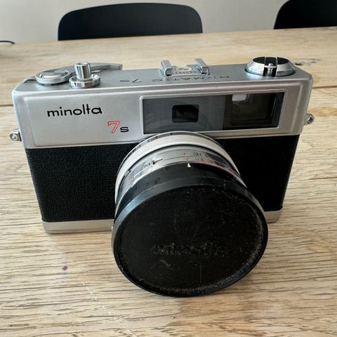 Minolta hi-matic 7s analogt kamera