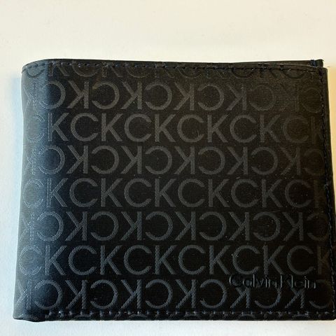 Calvin Klein Daily Tech Bifold Coin Lommebok