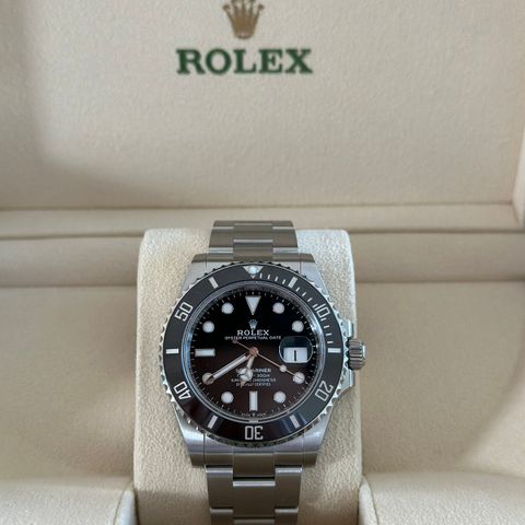 Rolex Submariner - 126610LN - 2024 - Ubrukt