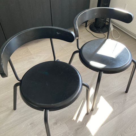 2 Ikea Yngvar stoler
