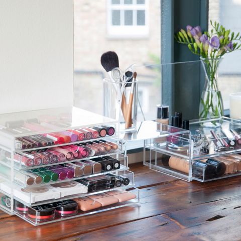 Sminkeoppbevaring/Makeup organizer/Muji acrylic organizer