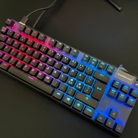 Steelseries Apex PRO TKL Tastatur