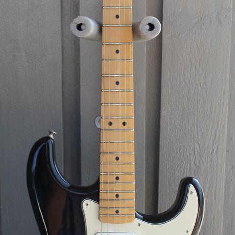 Fender Stratocaster Standard