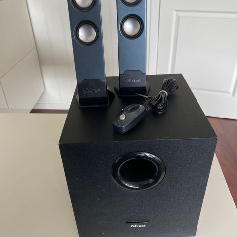 Trust  2 in 1 speakers selges kr. 150,-