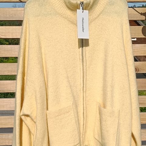 Holzweiler Tine Fluffy cardigan, gul (Helt NY, med lapp)