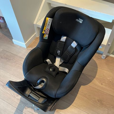 Britax Römer DUALFIX M Plus i-SIZE