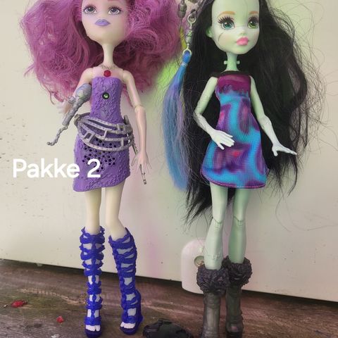 Monster high dukker