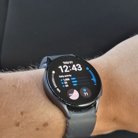 Samsung Galaxy Watch5 44mm