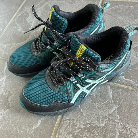 Asics gel-venture 8 waterproof, str 40