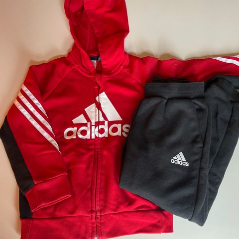 Adidas joggedress