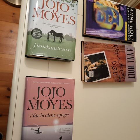 2 ganske nye Jojo Moyes, og flere eldre bøker